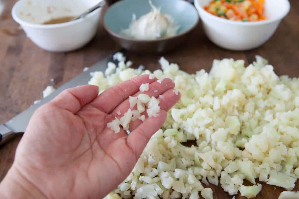 cauliflower rice chopping