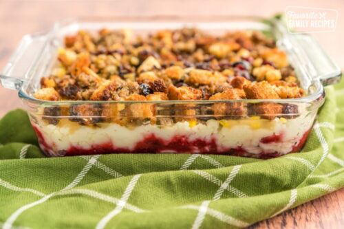 Favorite Family Recipes created this gorgeous Thanksgiving Casserole